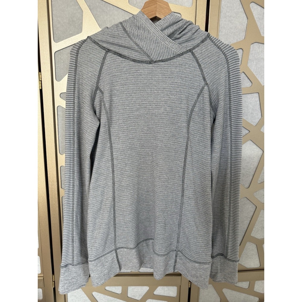 Lululemon Think Fast Pullover Hoodie Size 6 Mini Check Pique Gray Thumb Holes